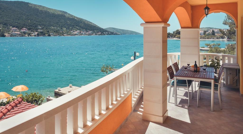 Vila More Grebaštica エクステリア 写真